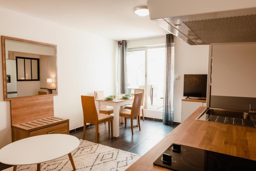 Calvi. T2 2/4 Personnes A 100 Metres De La Plage Apartment กาลวี ภายนอก รูปภาพ